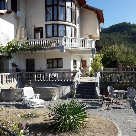 Kambera Paradise Guest house *