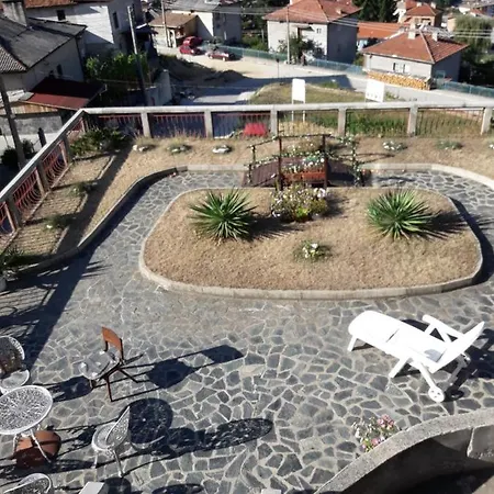 Guest house Kambera Paradise